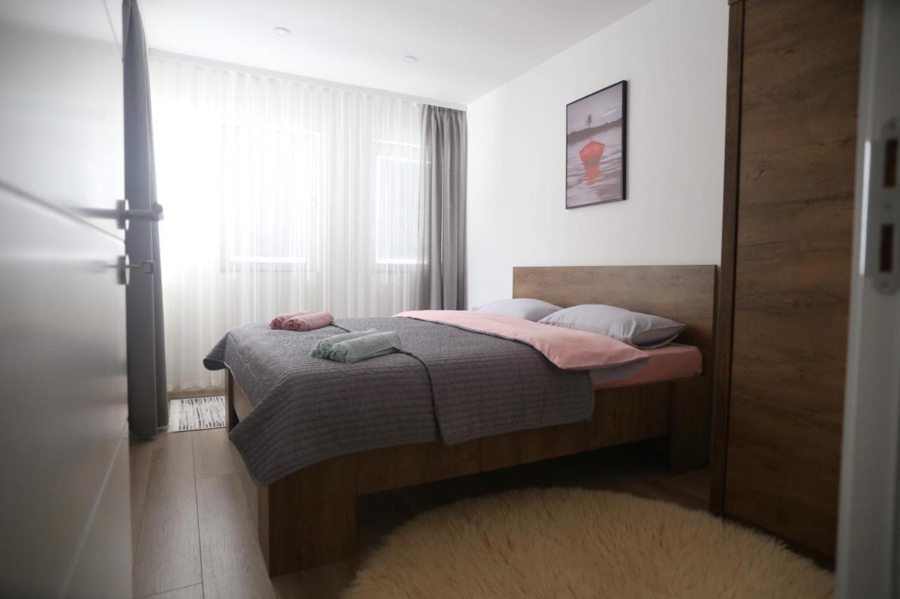 Luna Apartment Novi Pazar Exterior foto
